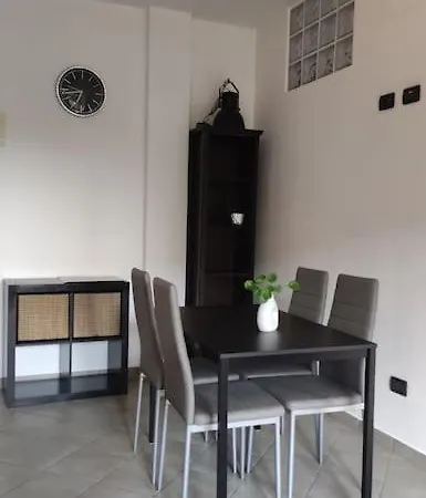 Casa Fiume, Accogliente Bilocale Apartamento *